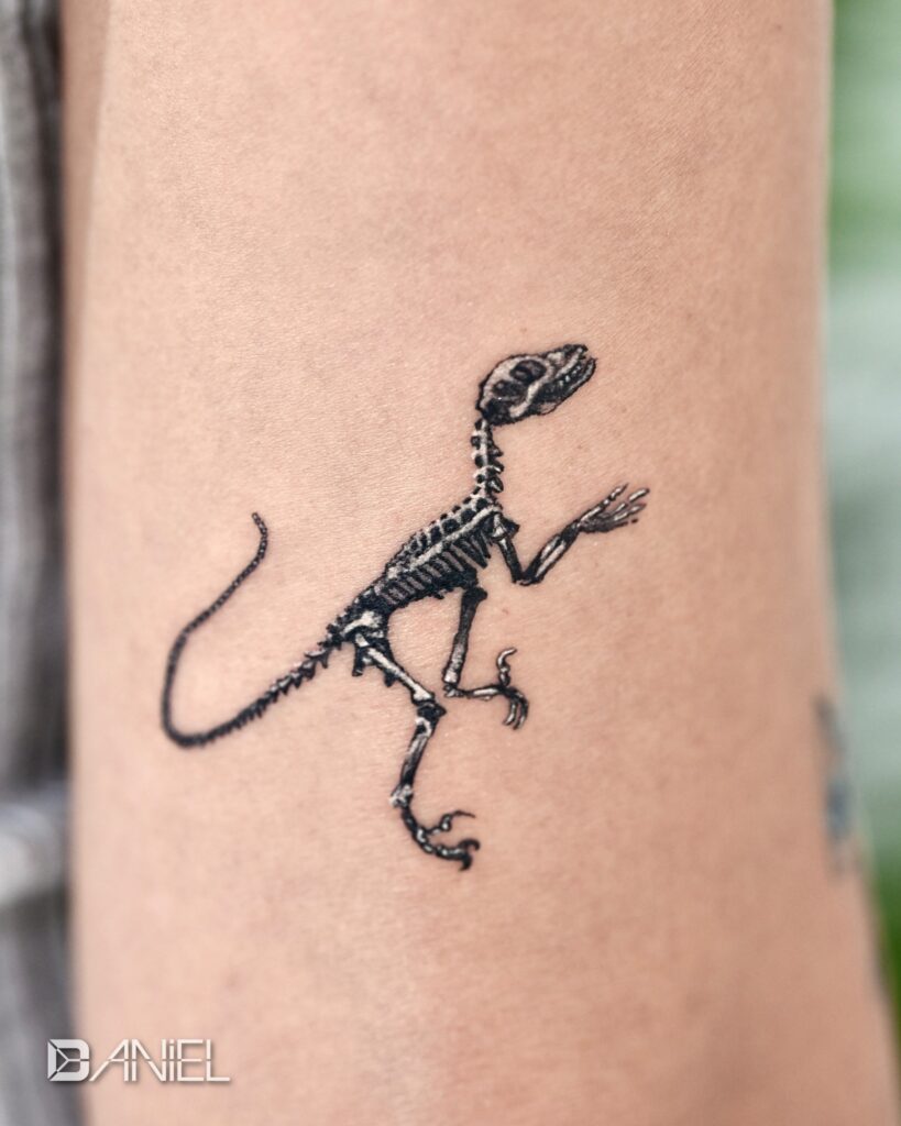 Dinosaur Bone tattoo Daniel 02