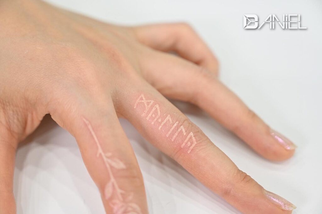 finger white tattoo Daniel 04