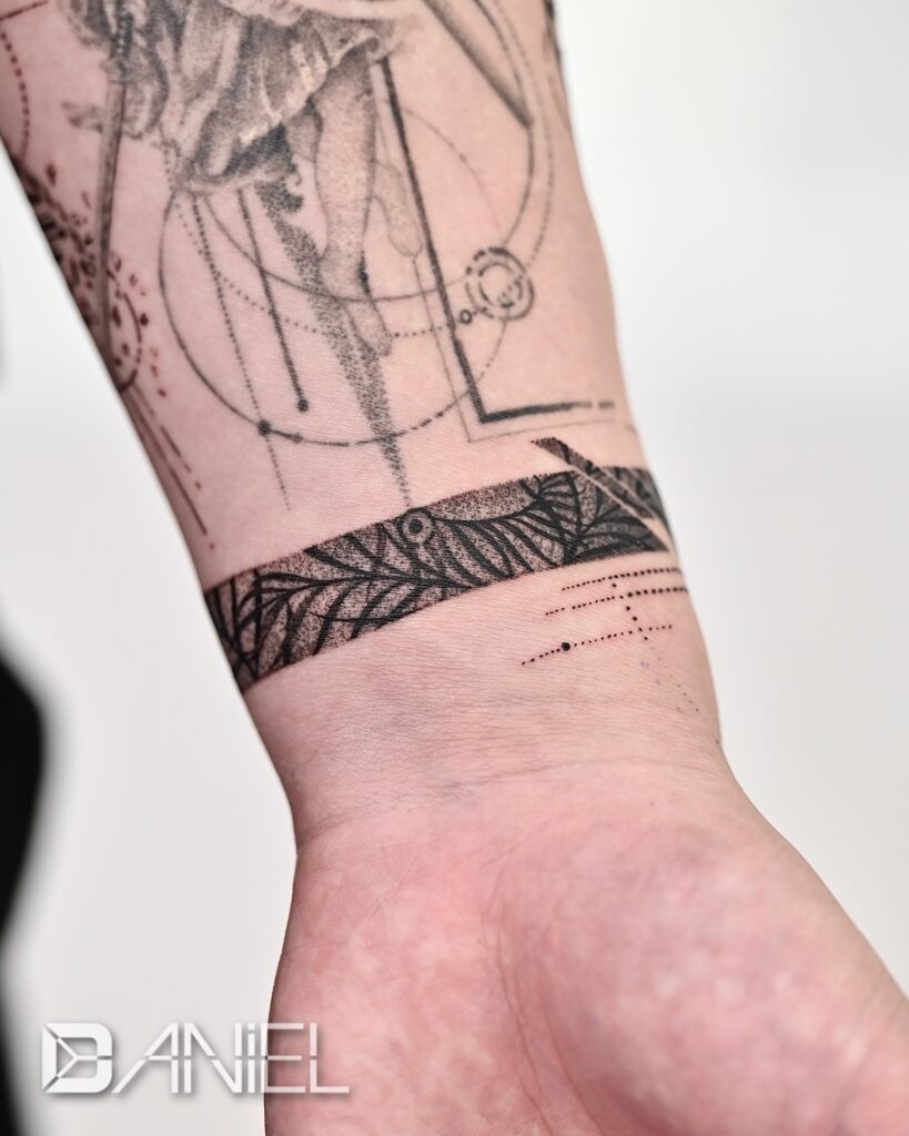 geometric tattoo daniel 03