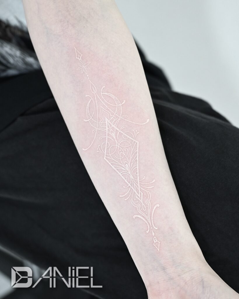 white geometric tattoo daniel 05