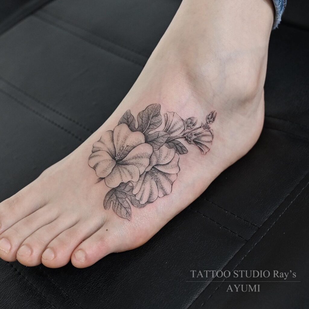 hibiscus tattoo AYUMI