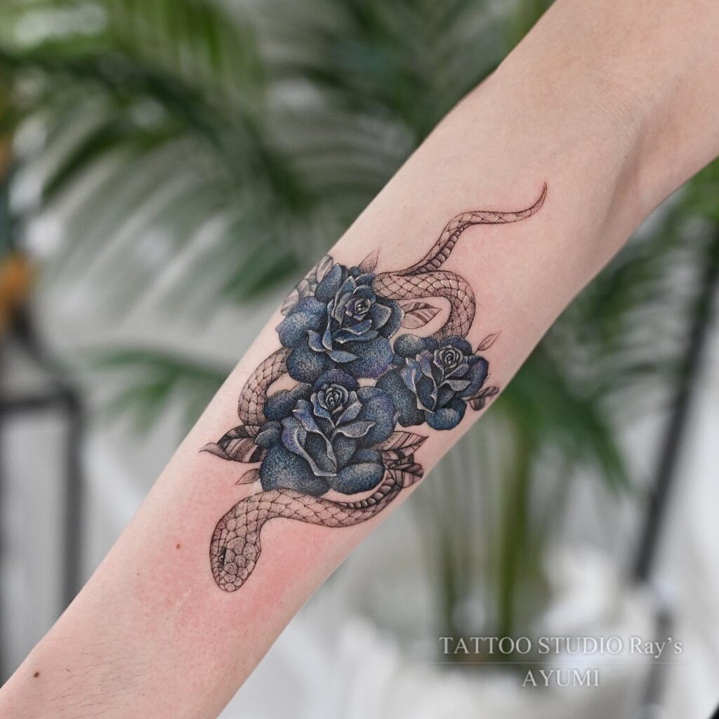 snake rose tattoo AYUMI
