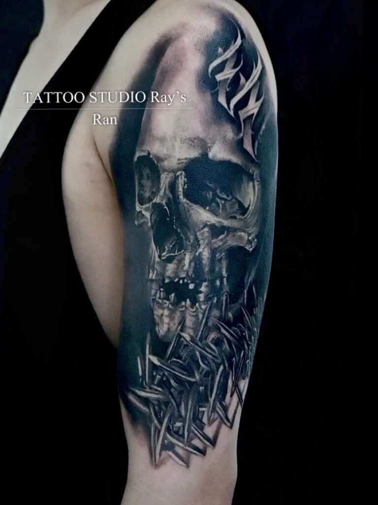skull portrait tattoo Ran