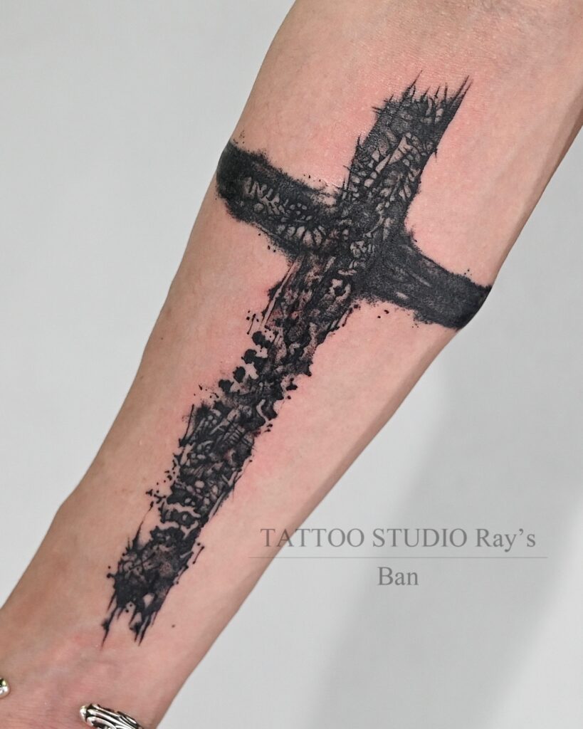 cross abstract tattoo Ban