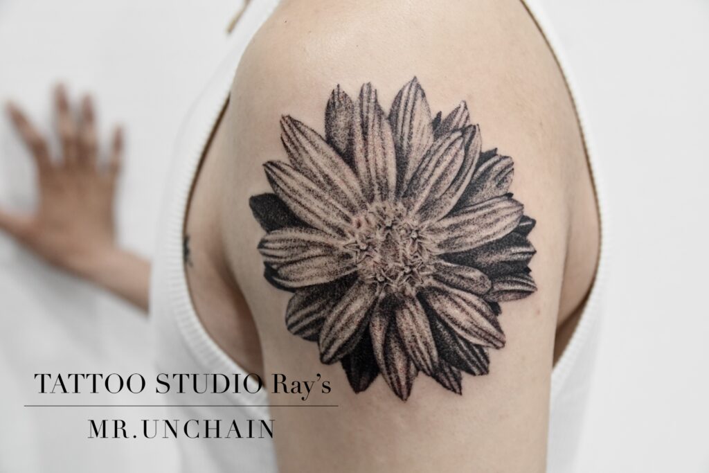 flower tattoo UC
