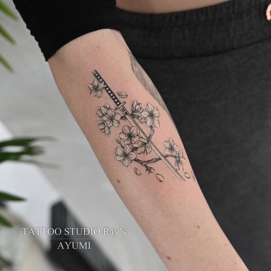 cherry blossoms × sword tattoo ayumi 02