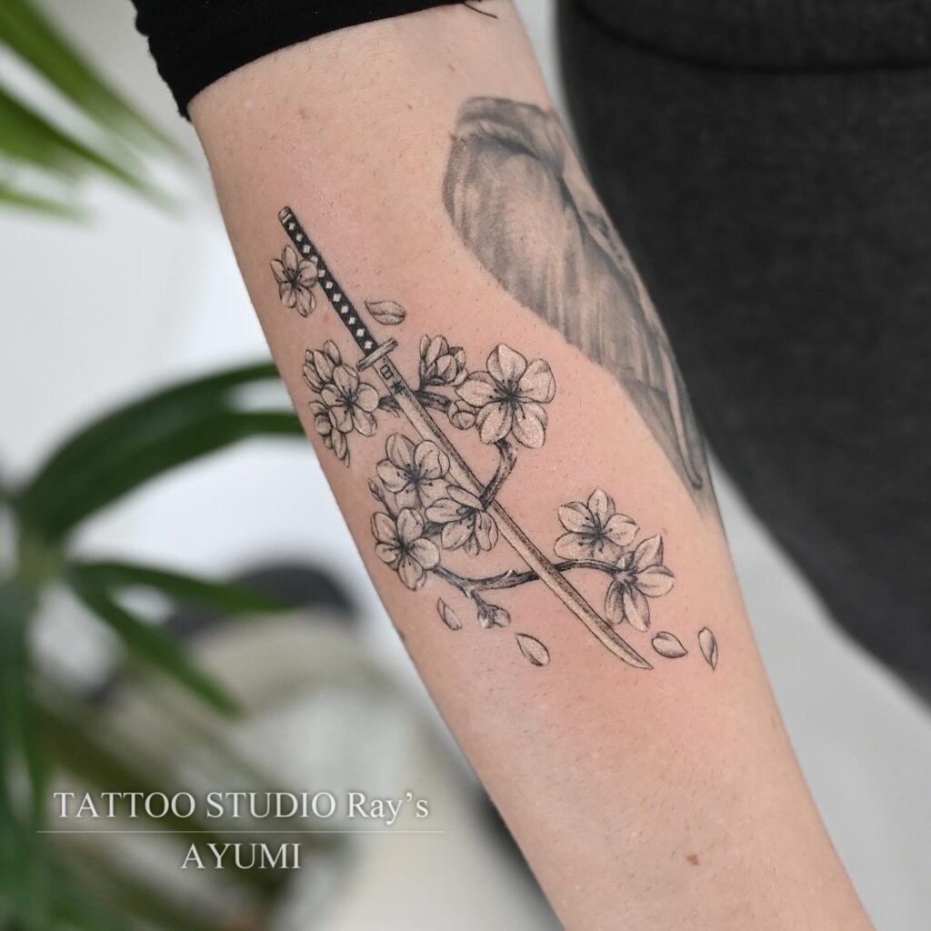 cherry blossoms × sword tattoo ayumi 03