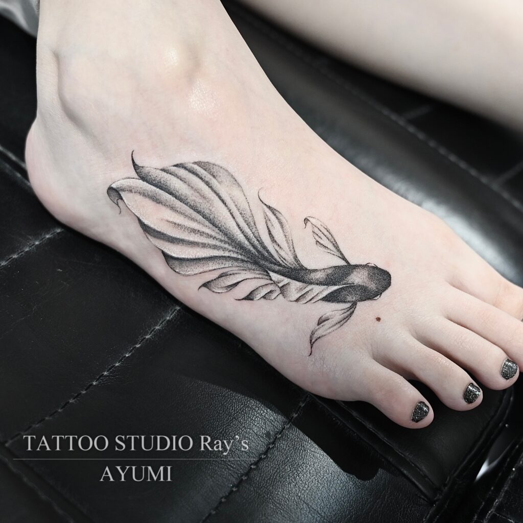 fish tattoo ayumi