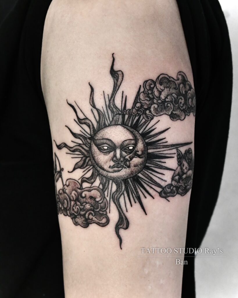 sun moon tattoo Ban