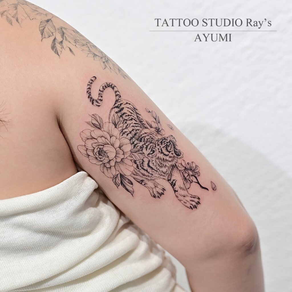 tiger × flower tattoo ayumi 03