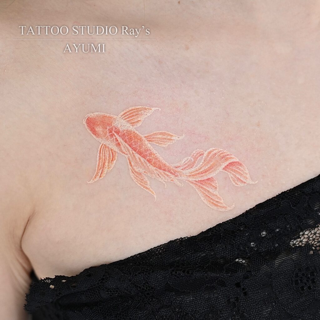 antima gold fish tattoo ayumi