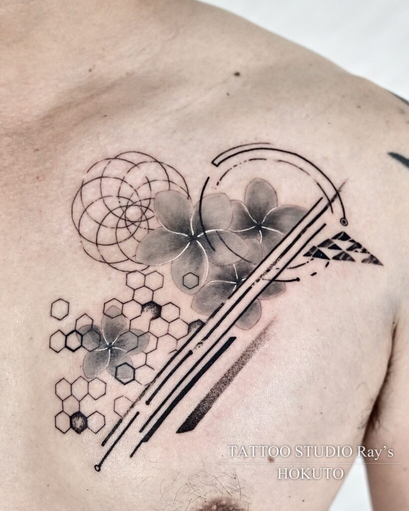 geometric & plumeria tattoo hokuto 02