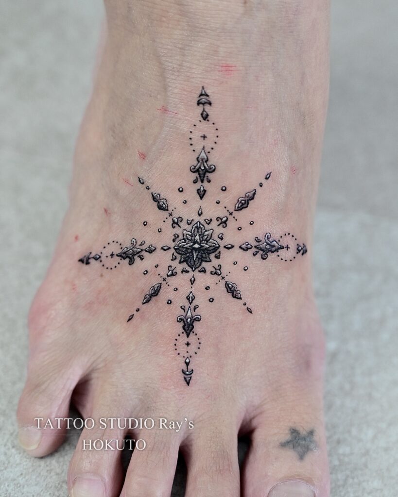 modern style ornament tattoo hokuto 02