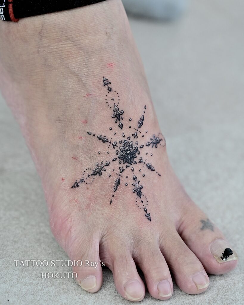 modern style ornament tattoo hokuto 05