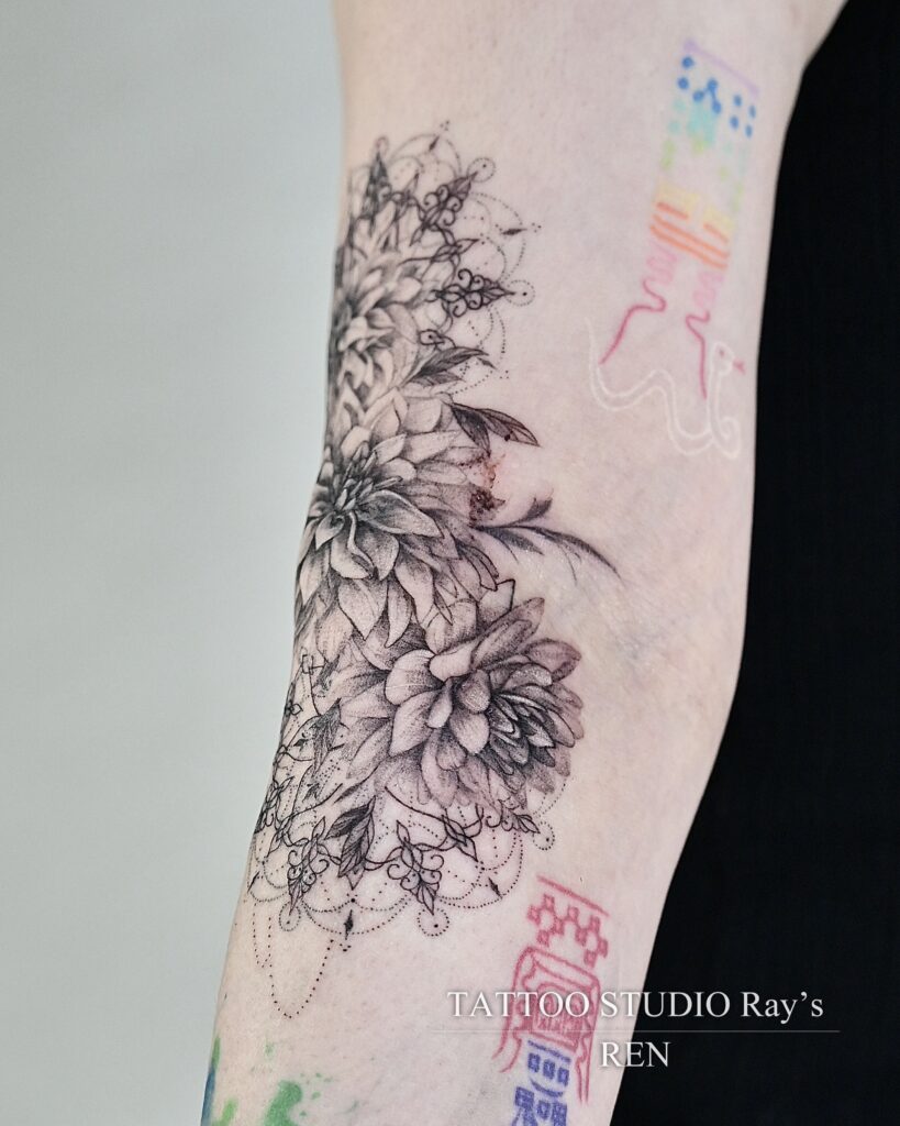 dahlia tattoo ren 04