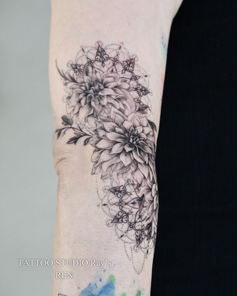 dahlia tattoo ren 05