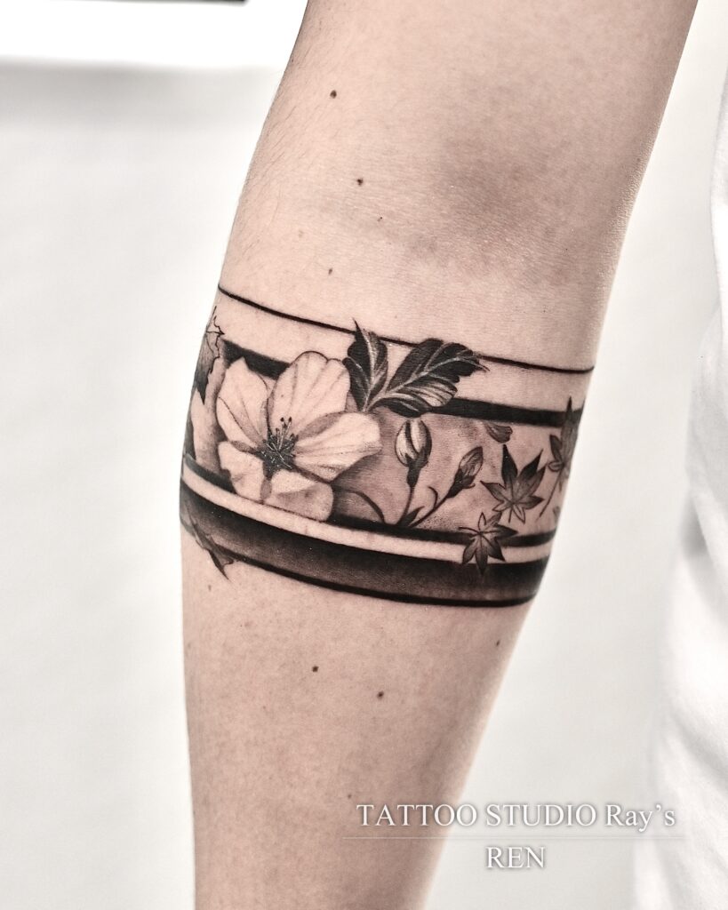 sakura & autumn leaves tattoo ren 05