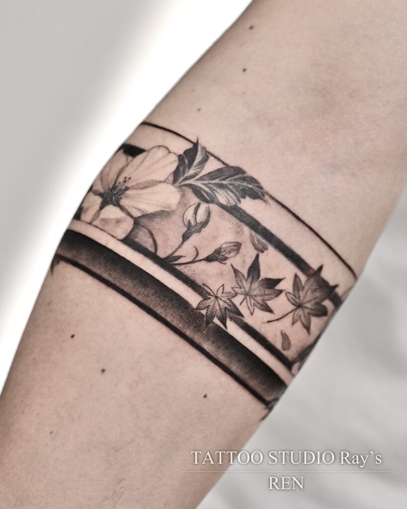 sakura & autumn leaves tattoo ren 08