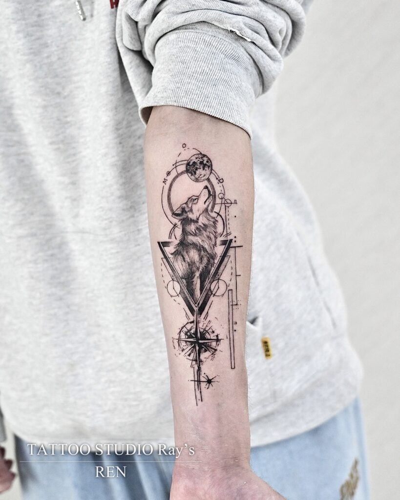 wolf × geometric tattoo ren 01